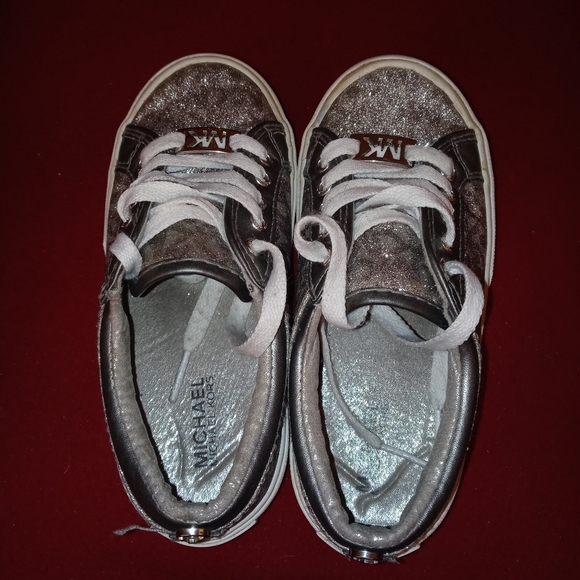 Girl Michael Kors Silver Glitter Shoes sz11 - Picture 3 of 3